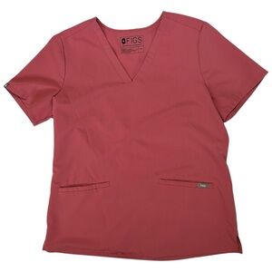 FIGS Women's V-Neck Short Sleeve Casma Three Pocket Scrub Top in Quartz